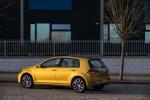 Volkswagen Golf TDI 5-Door 2017 года (UK)